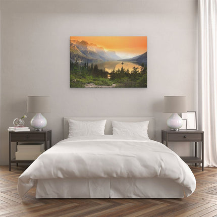 Canvas schilderij slaapkamer Bergen Met Een Meer In Nationaal Park Glacier