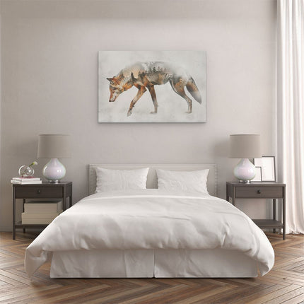 Canvas schilderij slaapkamer Afbeelding van een Wolf die door een Bos loopt