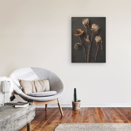 Canvas Schilderij Kamer Drie Gedroogde Bloemen op een Zwarte Achtergrond