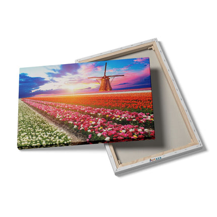 Canvas schilderij details Kleurrijke Bloemenveld Met Een Windmolen