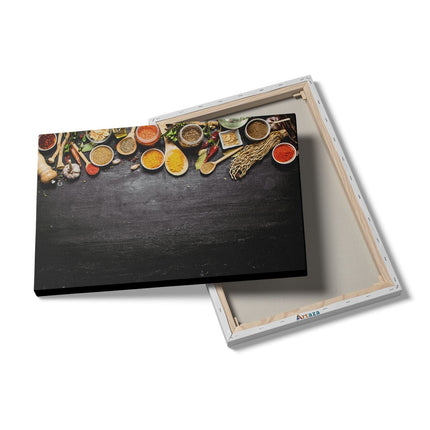 Canvas schilderij details Indiase Kruiden Op Een Zwarte Tafel