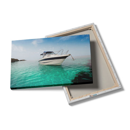 Canvas schilderij details Motorboot aan het Strand met Blauw Water