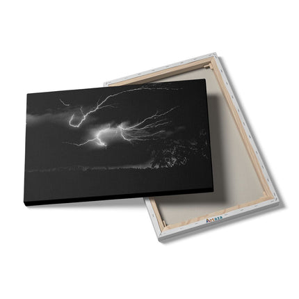 Canvas schilderij details Blikseminslagen in een Paarse Hemel - Onweer - Zwart Wit