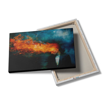 Canvas schilderij details Vrouw met Vuur dat uit haar Hoofd Komt