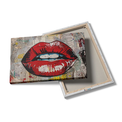 Canvas schilderij details Rode Lippen op een Krant