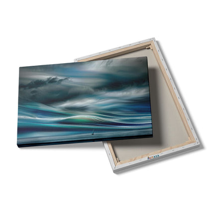Canvas schilderij details Stormachtige Lucht met een Zeilboot in het Water