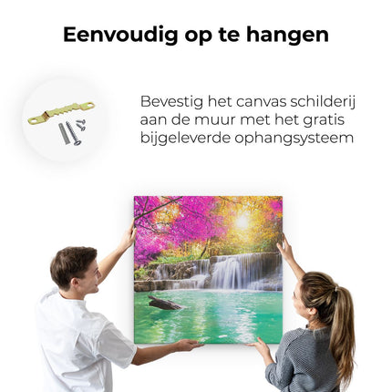 Canvas schilderij ophangen Waterval Met Groen Water En Roze Bladeren