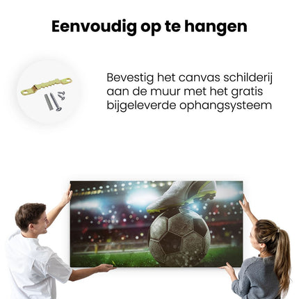 Canvas schilderij ophangen Voetbal Aftrap Met De Bal In Het Stadion