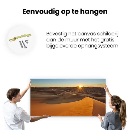 Canvas schilderij ophangen Woestijn in de Sahara met een Opkomende Zon