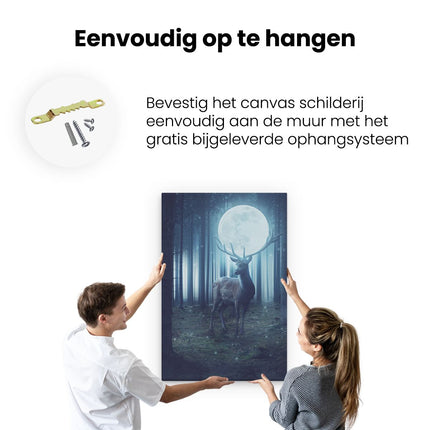 Canvas schilderij ophangen Hert In Het Bos Tijdens Volle Maan