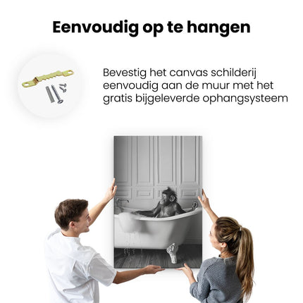 Canvas schilderij ophangen Chimpansee in een Badkuip