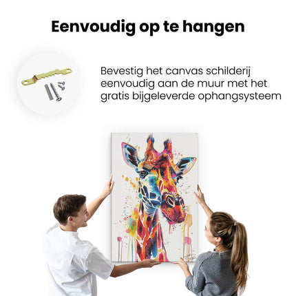 Canvas schilderij ophangen Giraffe met Kleurrijke Verfspatten op zijn Gezicht