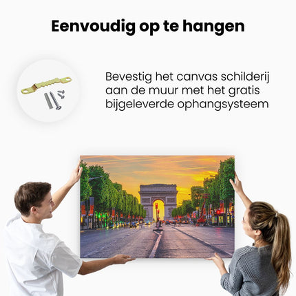 Canvas schilderij ophangen Arc De Triomphe In Parijs Vanaf De Straat