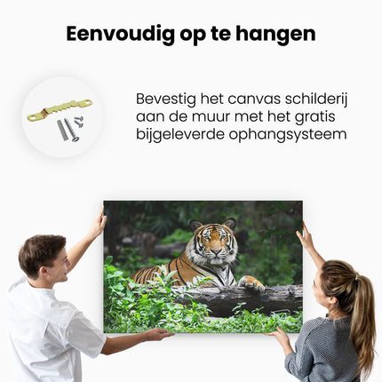 Canvas schilderij ophangen Tijger In Het Bos