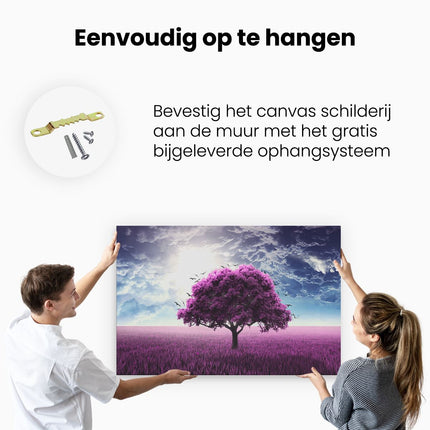 Canvas schilderij ophangen Paarse Boom In Het Paars Veld Met Vogels