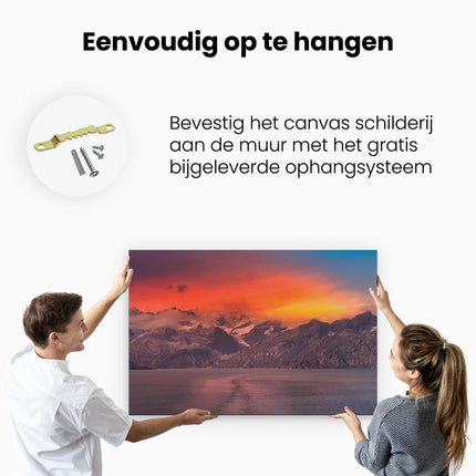 Canvas schilderij ophangen Meer Bij De Bergen Bij Zonsondergang