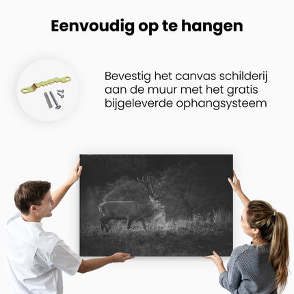 Canvas schilderij ophangen Hert in het Gras met Mist - Zwart Wit