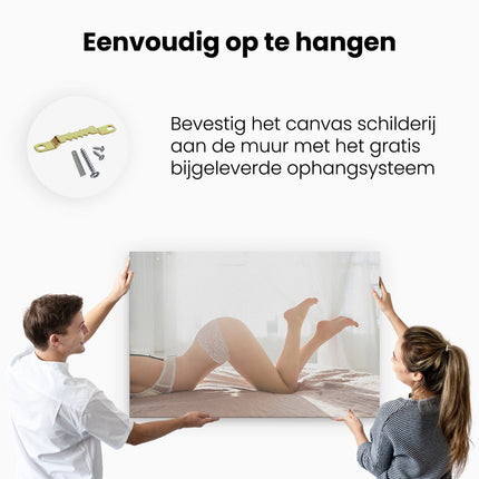 Canvas schilderij ophangen Vrouw in Bed klaar voor Seks - Erotiek