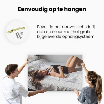 Canvas schilderij ophangen Sexy Vrouw in Bed - Erotiek