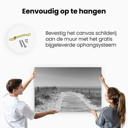 Canvas schilderij ophangen Voetpad in De Duinen met Zee op de Achtergrond - Zwart Wit