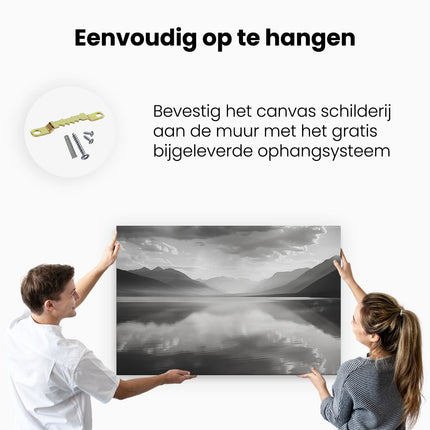 Canvas schilderij ophangen Zwart Witfoto van een Meer en Bergen