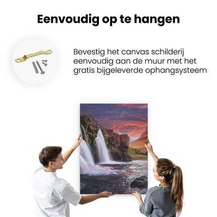 Canvas Schilderij Ophangen Waterval Bij Een berg