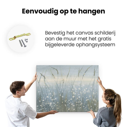 Canvas Schilderij Ophangen Kunstwerk van een Veld met Gras en Sneeuw