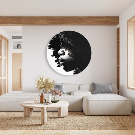 Wandcirkel woonkamer Zwart Wit Tekening van een Vrouw met Afrohaar