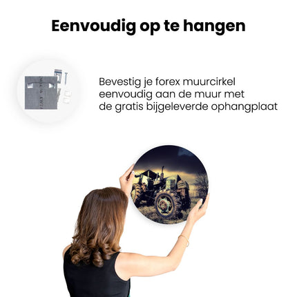 Wandcirkel ophangen Oude Tractor op het Grasveld - Trekker