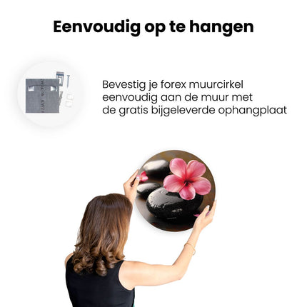 Wandcirkel ophangen Zwarte Stenen met een Roze Bloem