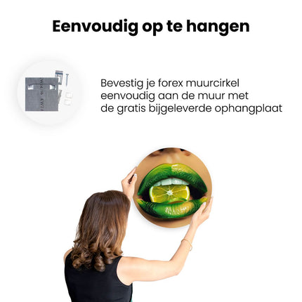 Wandcirkel ophangen Vrouwenlippen met een Schijfje Limoen Erop