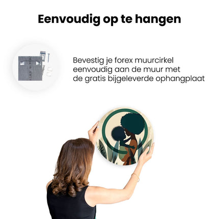 Wandcirkel ophangen Vrouw met Afrohaar Houdt een Baby in haar Armen