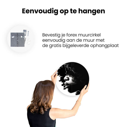 Wandcirkel ophangen Zwart Wit Tekening van een Vrouw met Afrohaar