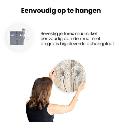 Wandcirkel ophangen Paardebloemen op een Houten Plank