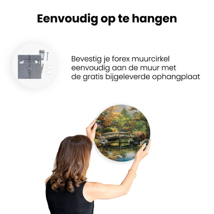Wandcirkel ophangen Kunstwerk van een Brug over een Vijver met Zwanen