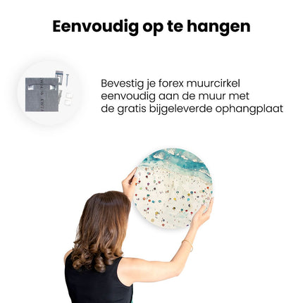 Wandcirkel ophangen Kunstwerk van Mensen op een Strand