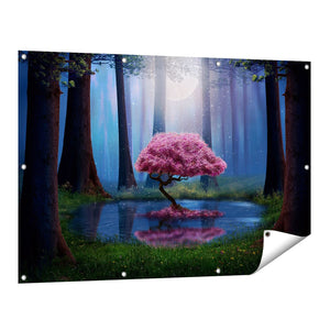 Tuinposter vooraanzicht Roze Boom Op Een Vijver In De Nacht