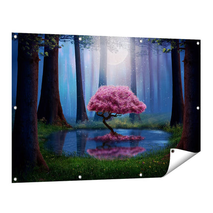 Tuinposter vooraanzicht Roze Boom Op Een Vijver In De Nacht