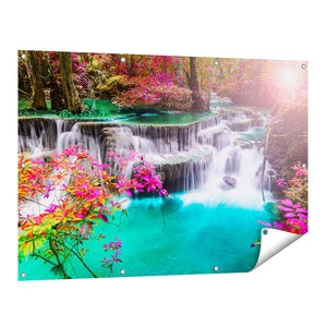 Tuinposter vooraanzicht Waterval In De Herfst Met Kleurrijke Bloemen