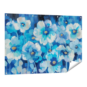 Tuinposter vooraanzicht Blauwe Bloemen op een Zwarte Achtergrond
