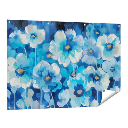 Tuinposter vooraanzicht Blauwe Bloemen op een Zwarte Achtergrond