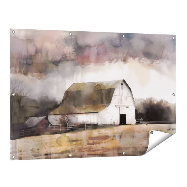 Tuinposter vooraanzicht Schuur in een Veld met een Stormachtige Lucht