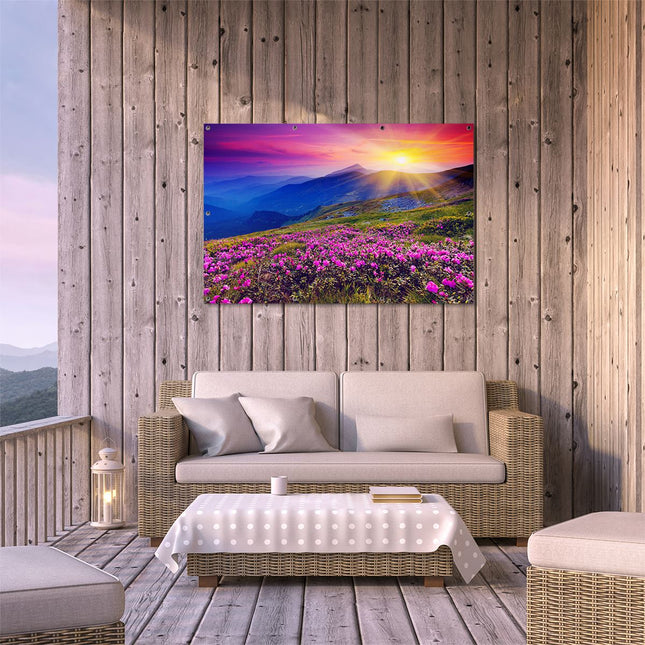Tuinposter buiten terras Roze Rhododendron Bloemenveld - Bergen