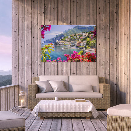 Tuinposter buiten terras Stadje aan de Kust met Kleurrijke Bloemen