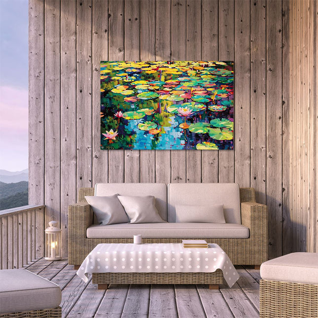 Tuinposter buiten terras Kleurrijke Waterlelies in een Vijver