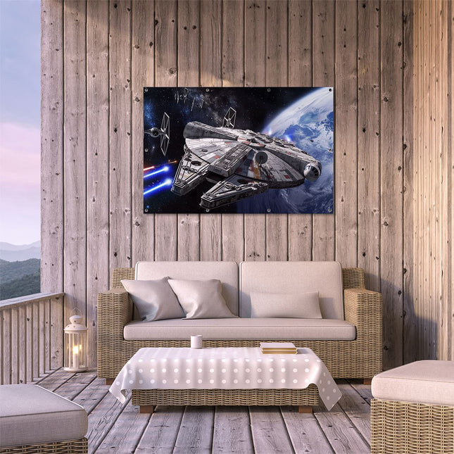 Tuinposter buiten terras Afbeelding van een Star Wars Millenniumvalk die over de Aarde Vliegt