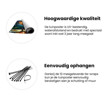 Tuinposter informatie Kunstwerk van een Persoon die in een Regenachtige Nacht door een Straat loopt